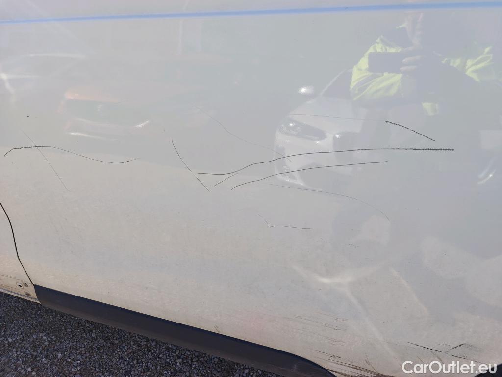  Peugeot  Expert PEUGEOT  / 2016 / 4P / furgón Furgón Pro 2.0 BlueHDi 120 S&S Standard (CX) #9