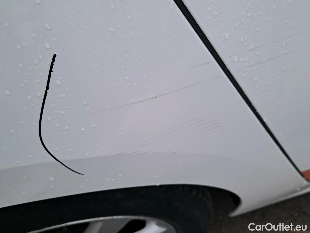  Opel  Corsa OPEL  / 2019 / 5P / berlina con portón 1.2 XEL 55kW (75CV) Edition #23