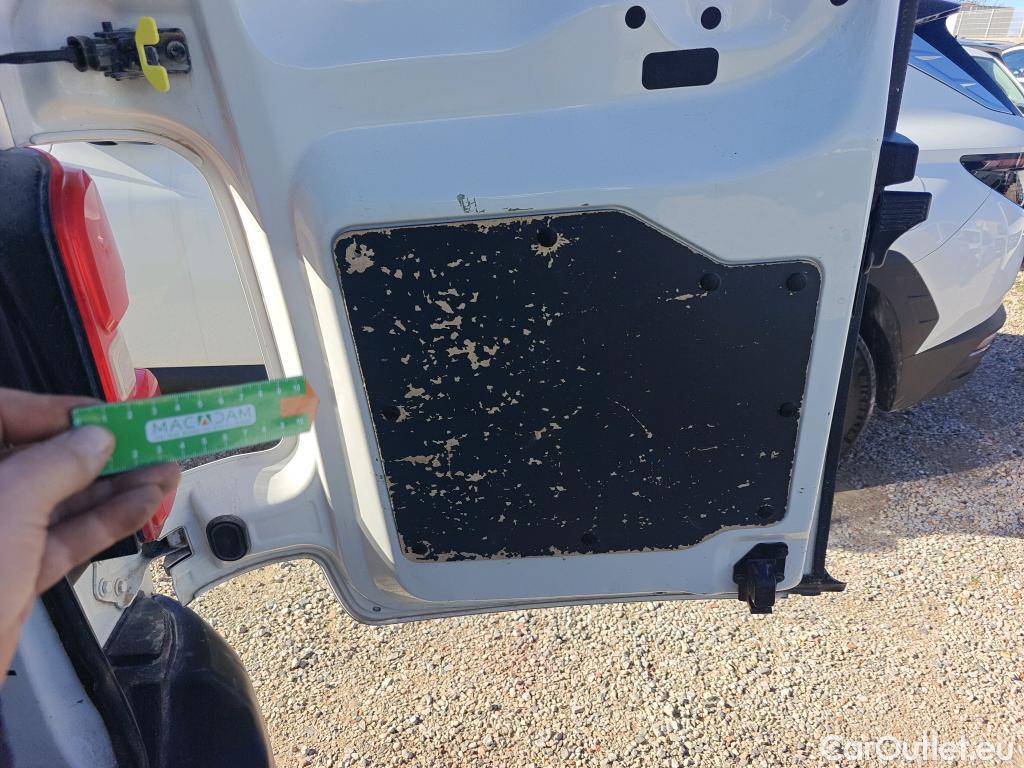  Peugeot  Expert PEUGEOT  / 2016 / 4P / furgón Furgón Pro 2.0 BlueHDi 120 S&S Standard (CX) #62