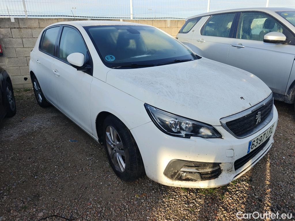  Peugeot  308 PEUGEOT  / 2017 / 5P / berlina con portón 5p Active Pack BlueHDi 130 S&S #33