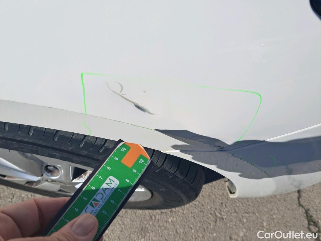  Skoda  Fabia SKODA  / 2021 / 5P / berlina con portón 1.0 TSI 70kW (95CV) Ambition (AC2) #16