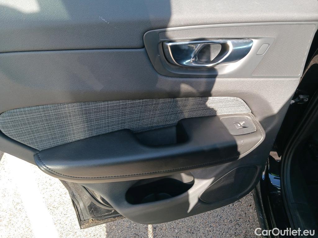  Volvo  XC60 VOLVO  / 2017 / 5P / todoterreno 2.0 T6 AWD Recharge Inscription Exp Auto #9