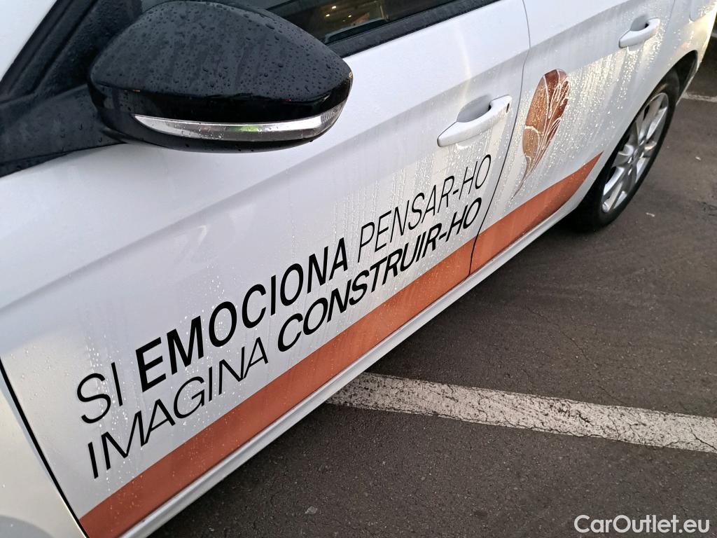  Opel  Corsa OPEL  / 2019 / 5P / berlina con portón 1.2 XEL 55kW (75CV) Edition #7