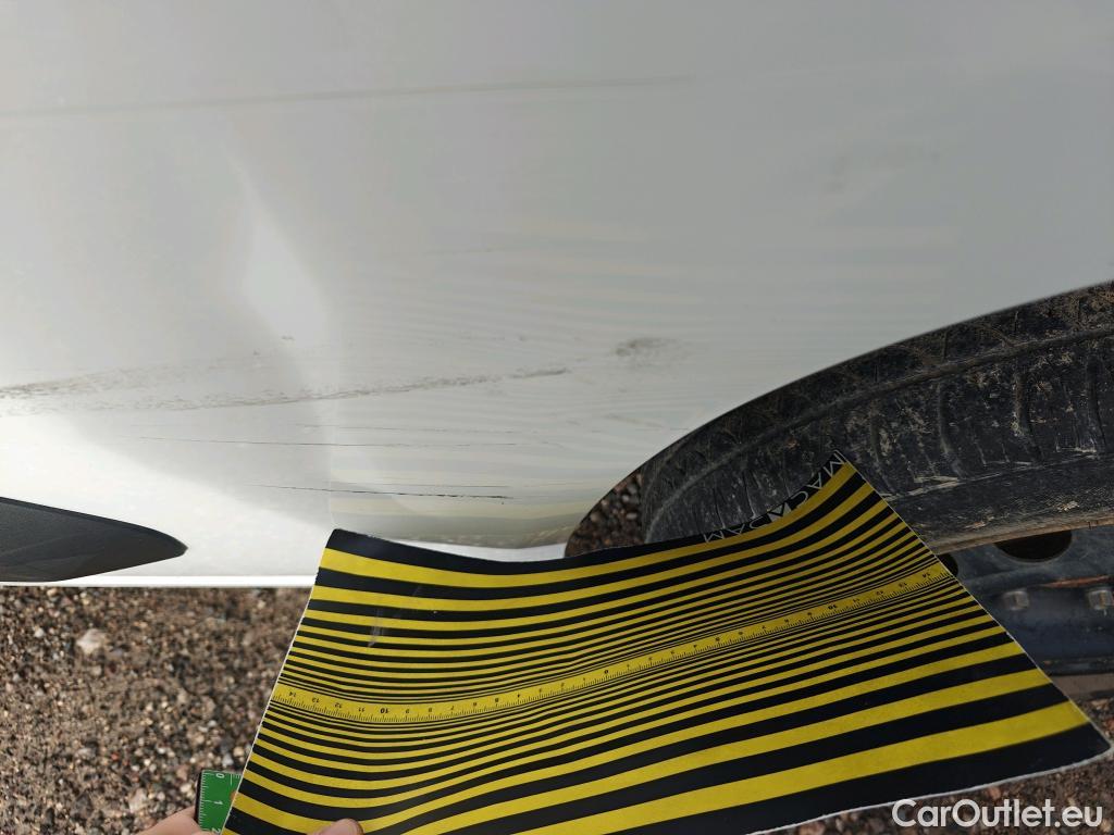  Opel  Combo OPEL  Life / 2018 / 5P / combi 1.5 TD 75kW (100CV) S/S Edition L (IND) #4