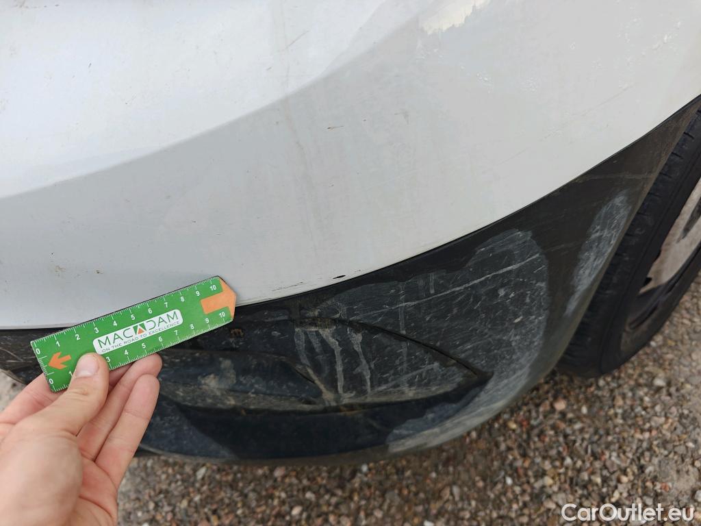  Opel  Combo OPEL  / 2018 / 3P / furgón derivado de turismo Cargo L 1000kg Diesel 1.5 100HP S&S MT E (AC) #43