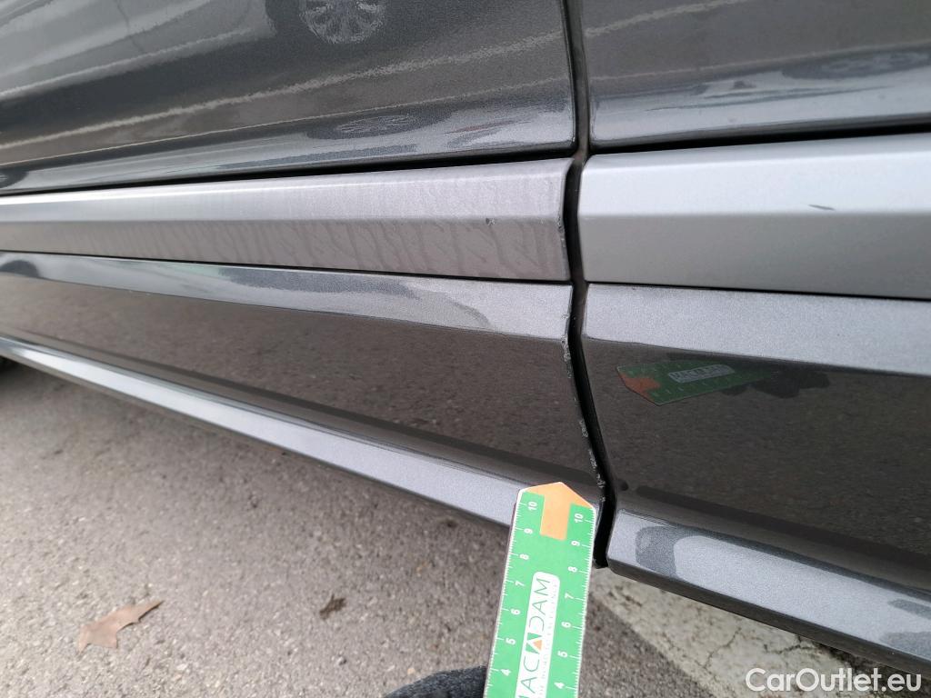  Audi  Q7 AUDI  / 2019 / 5P / todoterreno S line 55 TFSIe 280kW(381CV) quattro tip #46