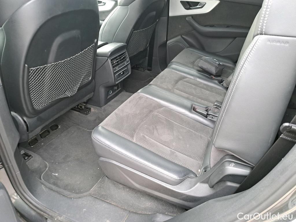  Audi  Q7 AUDI  / 2019 / 5P / todoterreno S line 55 TFSIe 280kW(381CV) quattro tip #23