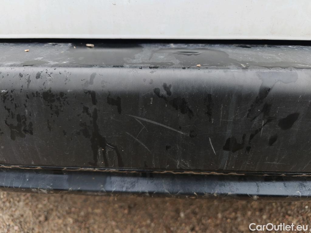  Opel  Combo OPEL  / 2018 / 3P / furgón derivado de turismo Cargo L 1000kg Diesel 1.5 100HP S&S MT E (AC) #13