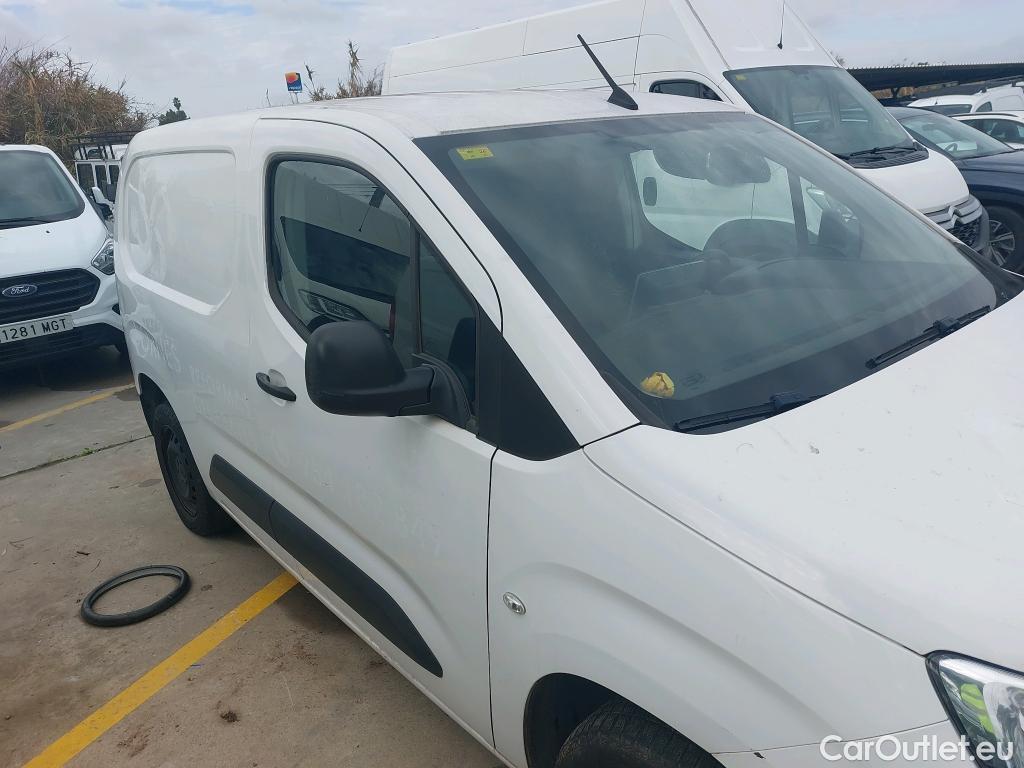  Opel  Combo OPEL  / 2018 / 3P / furgón derivado de turismo 1.5 TD 75kW (100CV) Express L H1 1000kg #17