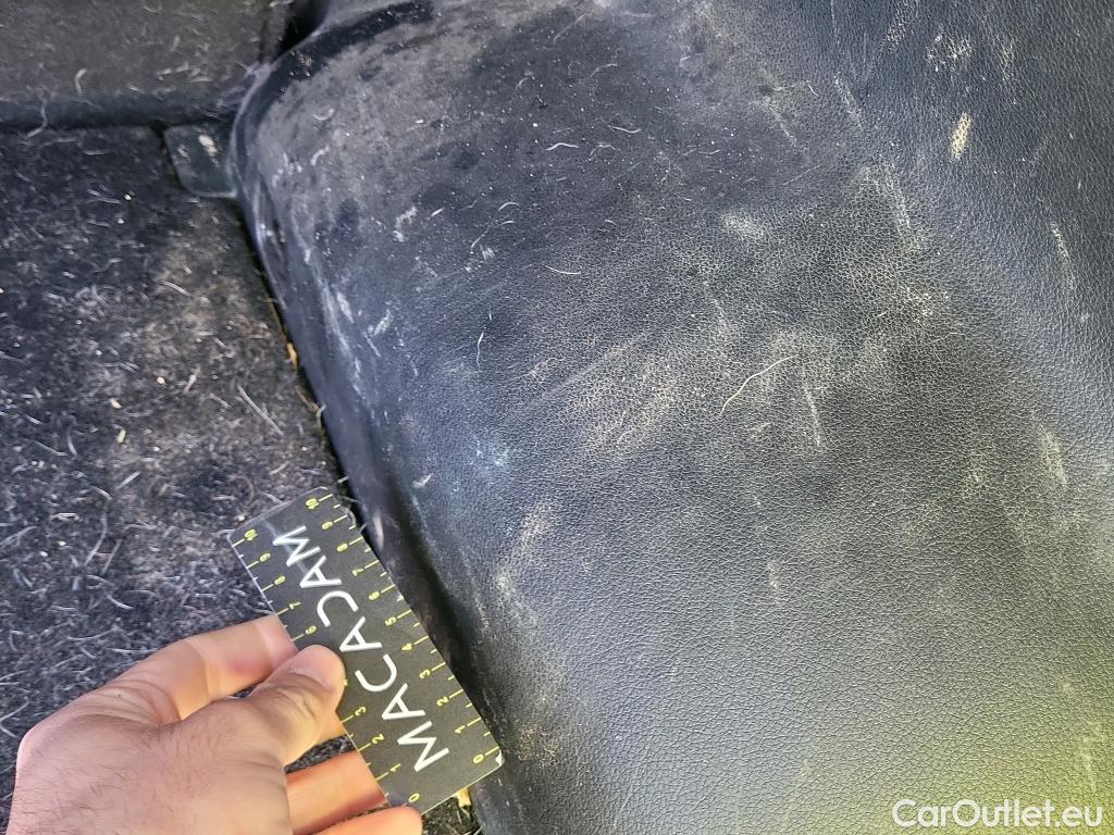  KIA  Sportage KIA  / 2018 / 5P / todoterreno 1.6 MHEV Business 100kW (136CV) 4x2 #40