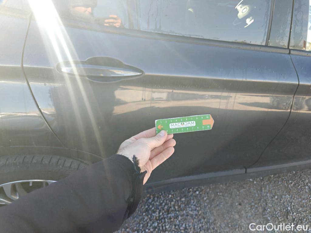  Bmw  X1 BMW  sDrive18i #21