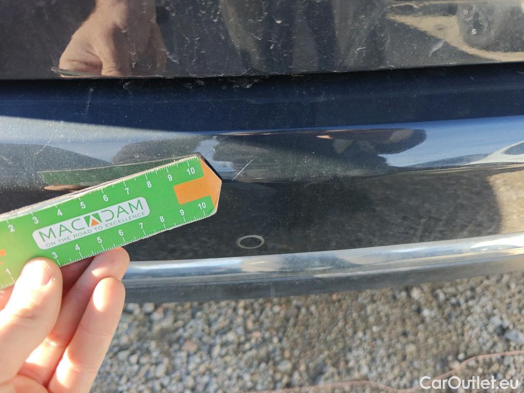  KIA  Sportage KIA  1.6MHEV Drive 100kW(136CV) 4x2(Crist Tintados) #55