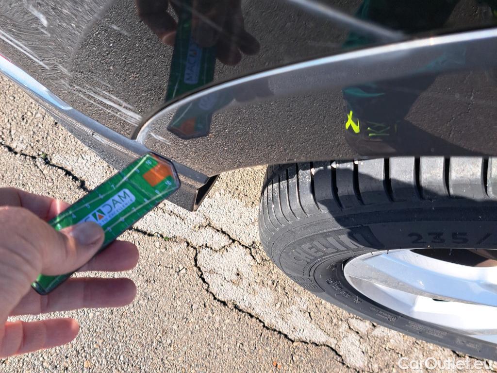  Audi  Q3 AUDI  / 2018 / 5P / todoterreno Advanced 35 TDI 110kW (150CV) S tronic #83