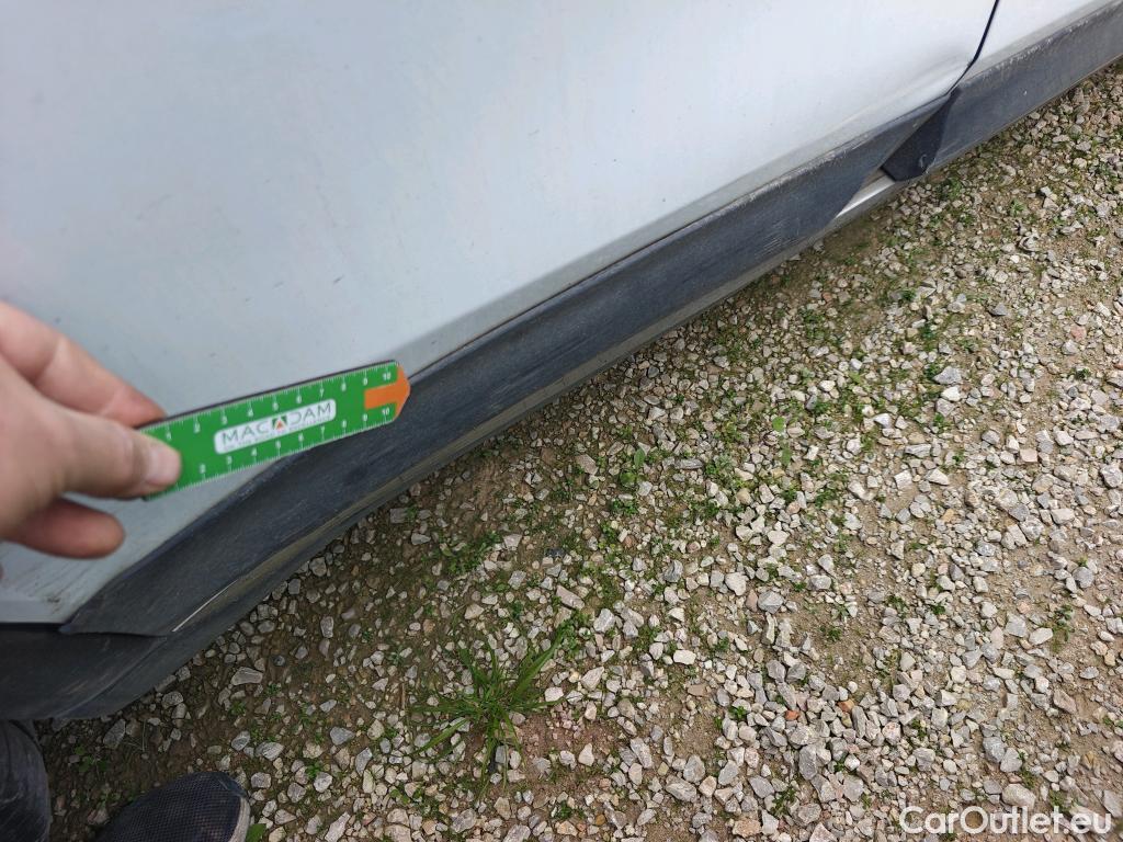  KIA  XCeed KIA  / 2019 / 5P / todoterreno 1.0 T-GDi Drive 88kW (120CV) #37