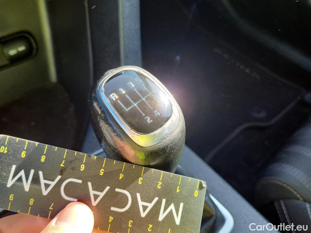  KIA  Sportage KIA  / 2018 / 5P / todoterreno 1.6 MHEV Business 100kW (136CV) 4x2 #42