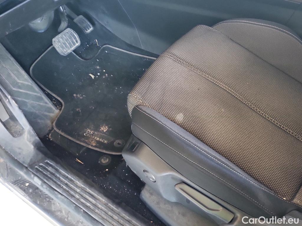  DS  DS7 DS DS 7 Crossback / 2017 / 5P / todoterreno BlueHDi DE 96kW (130CV) Auto. CHIC (AC) #34