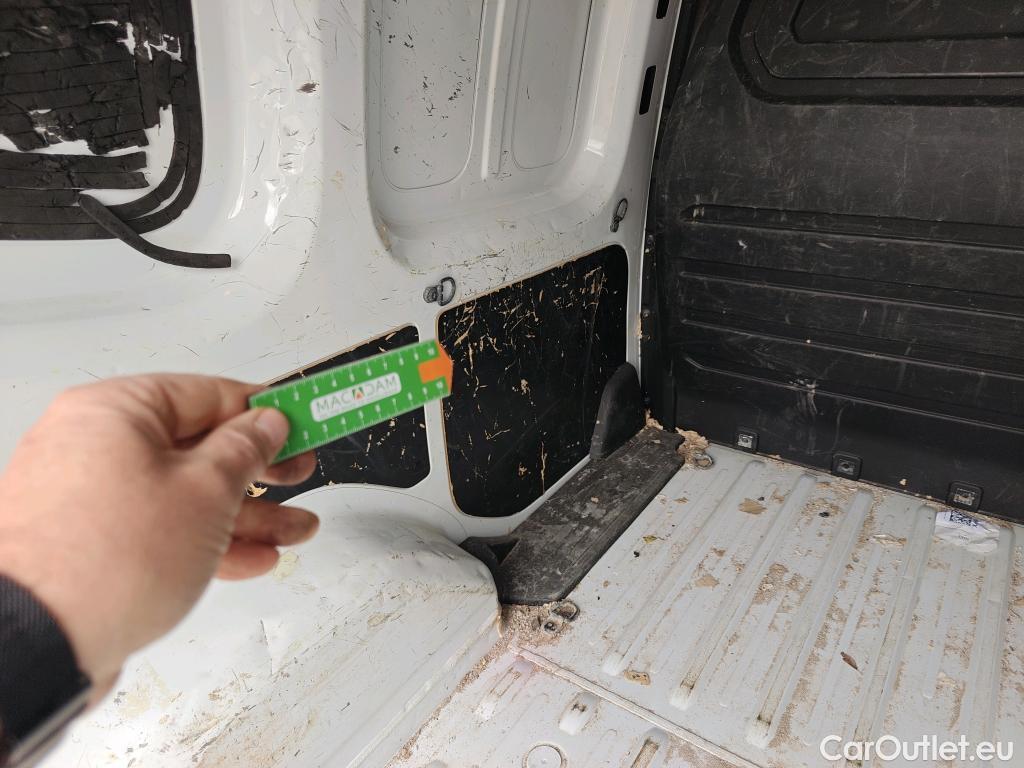  Mercedes  Citan MERCEDES-BENZ  / 2021 / 4P / furgón derivado de turismo 110 CDI 70kW Furgón Base Largo #5