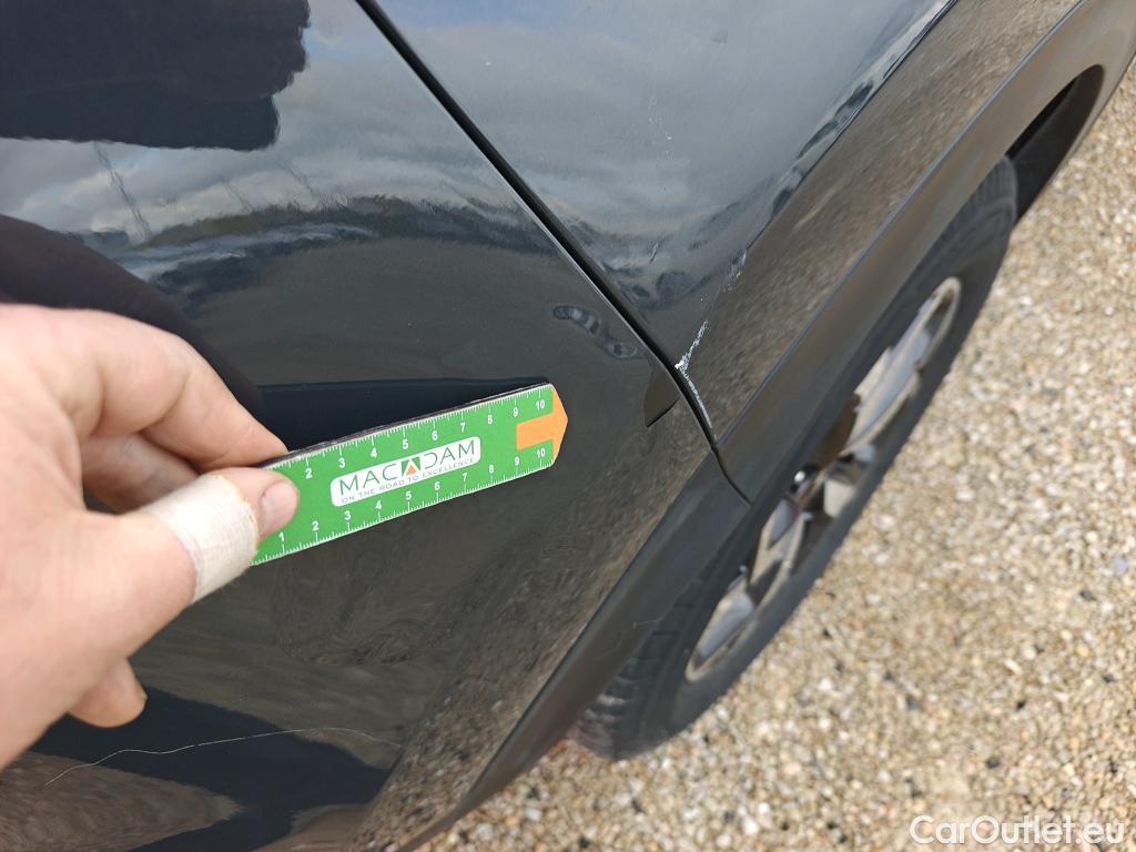  KIA  Sportage KIA  1.6MHEV Drive 100kW(136CV) 4x2(Crist Tintados)(CX) #58