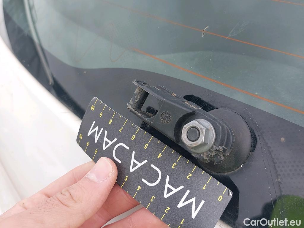  Citroen  C3 CITROEN  / 2020 / 5P / berlina con portón PureTech 60KW (83CV) Feel Pack #24