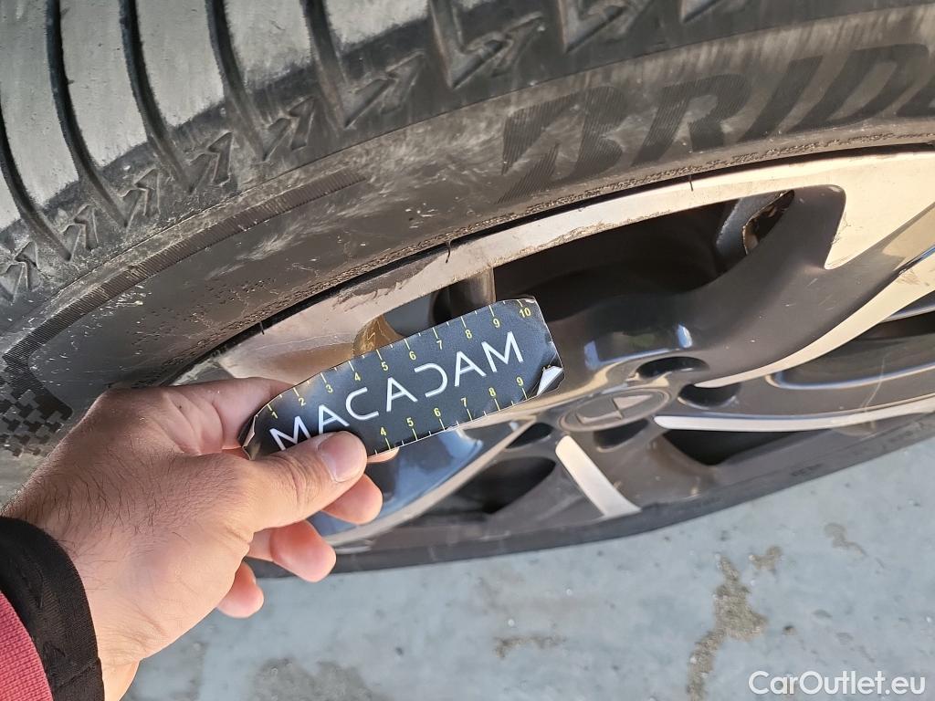  DS  DS7 DS DS 7 Crossback / 2017 / 5P / todoterreno BlueHDi DE 96kW (130CV) Auto. CHIC (AC) #6