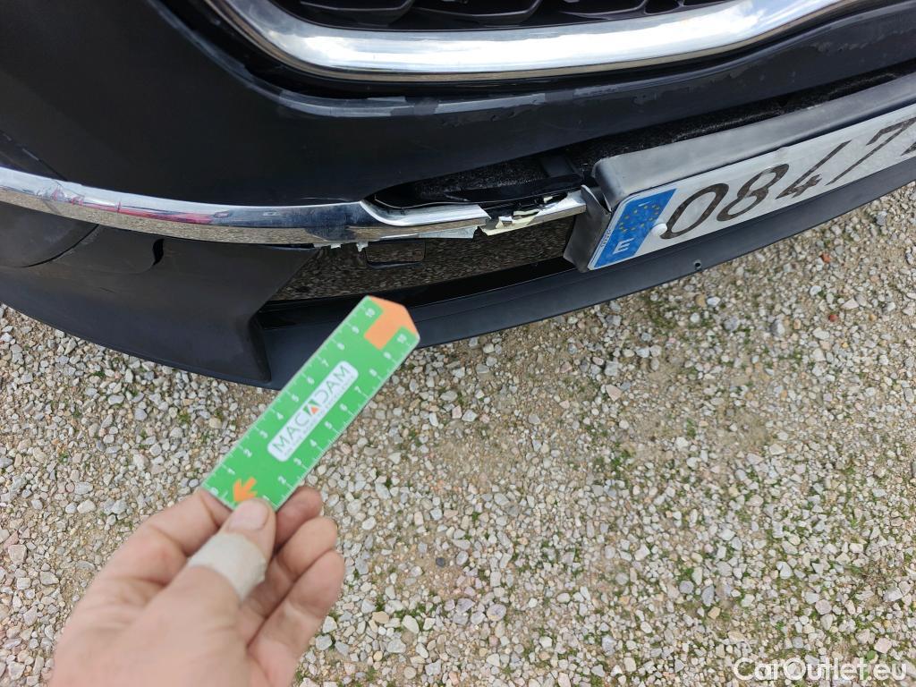  KIA  Sportage KIA  1.6MHEV Drive 100kW(136CV) 4x2(Crist Tintados)(CX) #15