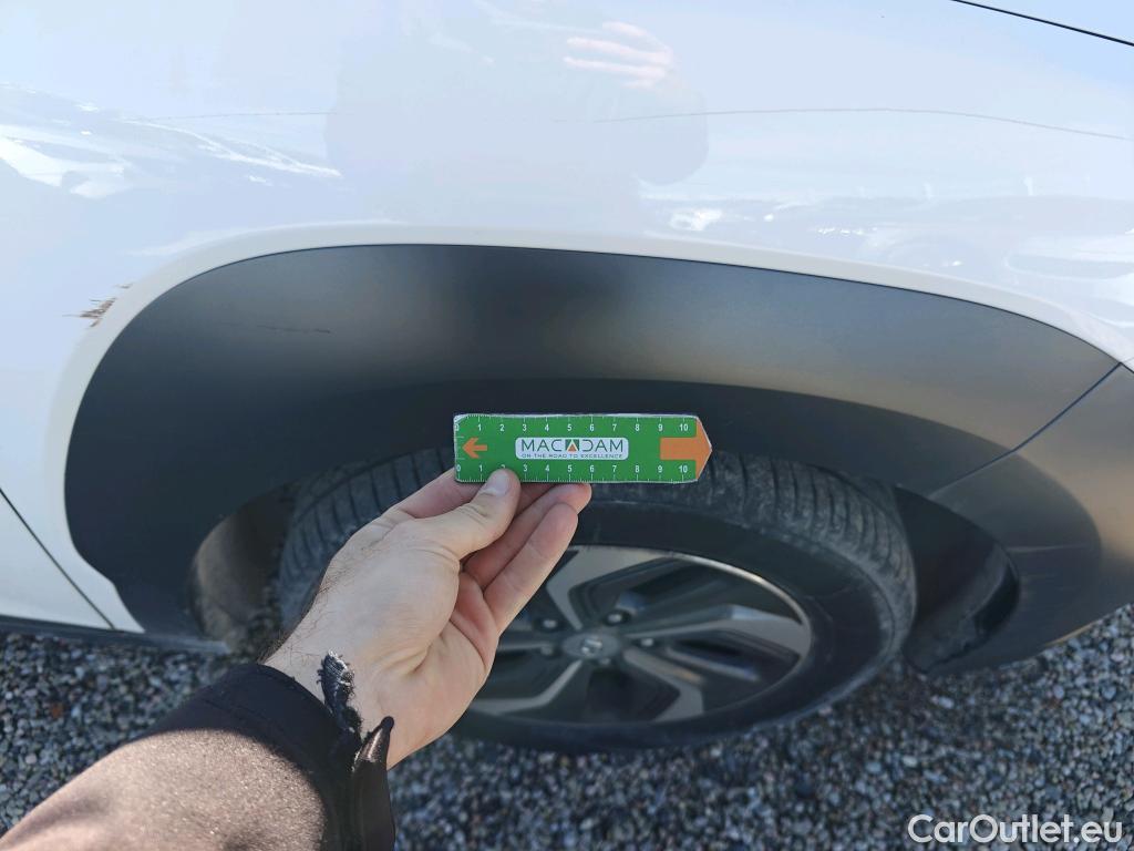  Hyundai  Konna HYUNDAI Kona / 2020 / 5P / todoterreno 1.6 GDI HEV Tecno 2C DCT #40