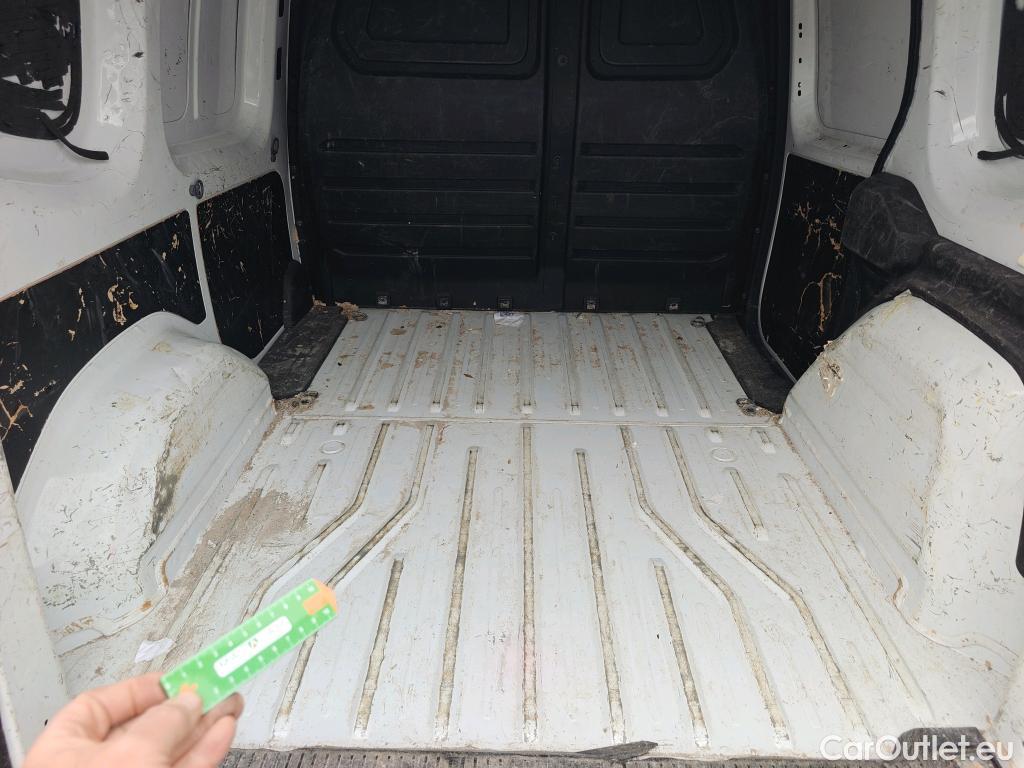  Mercedes  Citan MERCEDES-BENZ  / 2021 / 4P / furgón derivado de turismo 110 CDI 70kW Furgón Base Largo #25