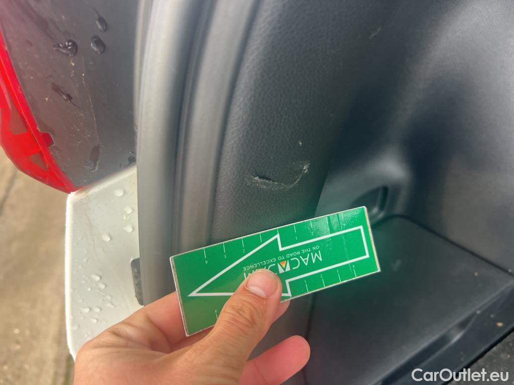  KIA  Sportage KIA  / 2018 / 5P / todoterreno 1.6 T-GDi GT Line Essential 130kW 4x2 #15