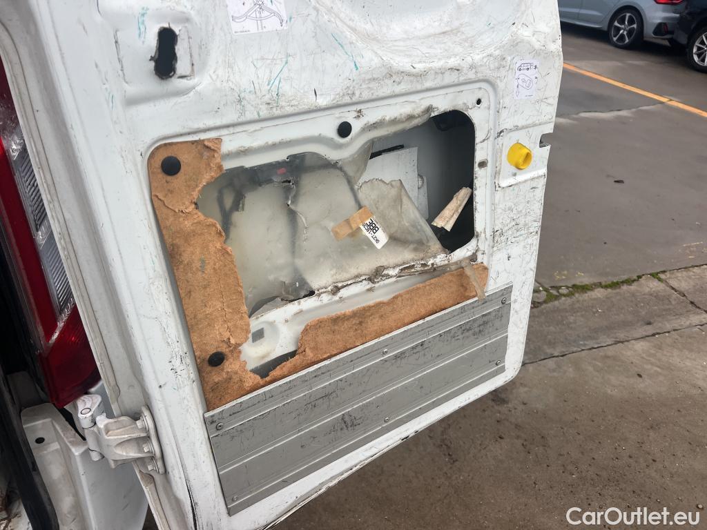  Ford  Transit  Custom Furgón 320 L1 Trend 2.0 TDCi 105CV MT6 E6 #45