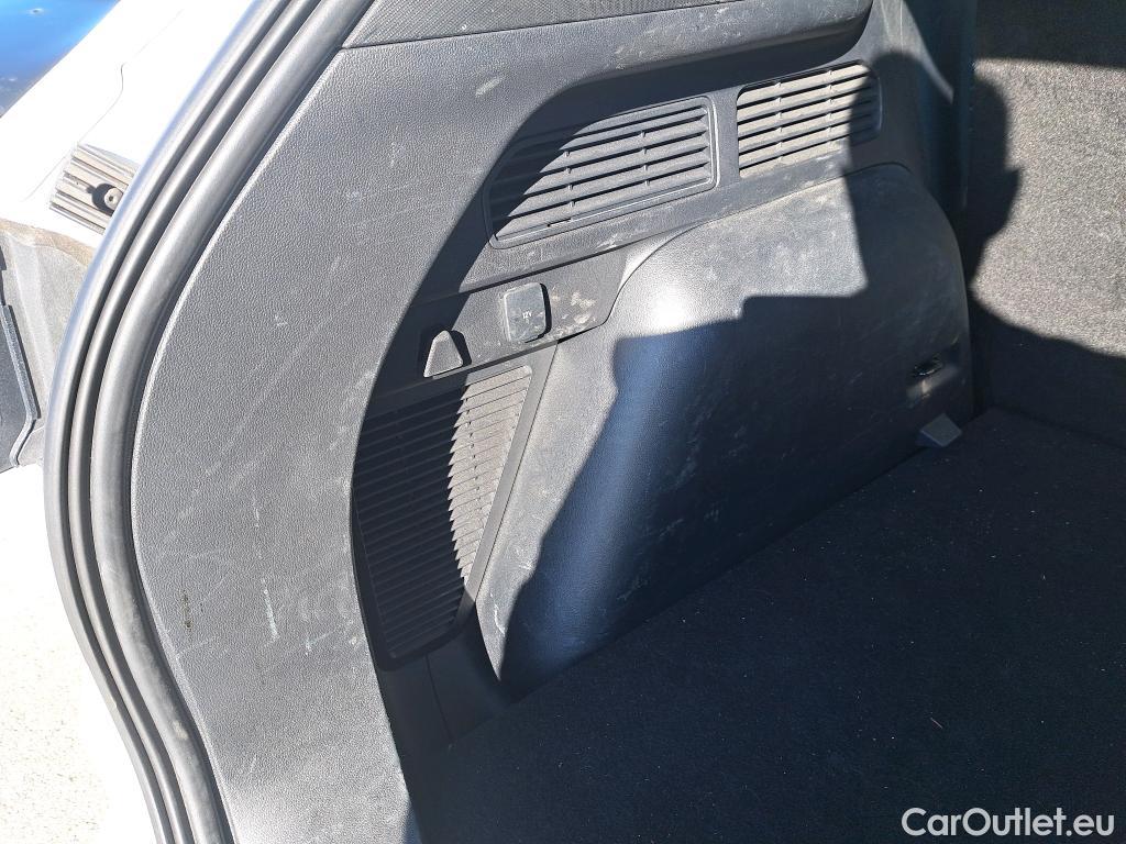  Ford  Kuga  Hybrid ST-Line 2.5 190CV ATV E6d #32