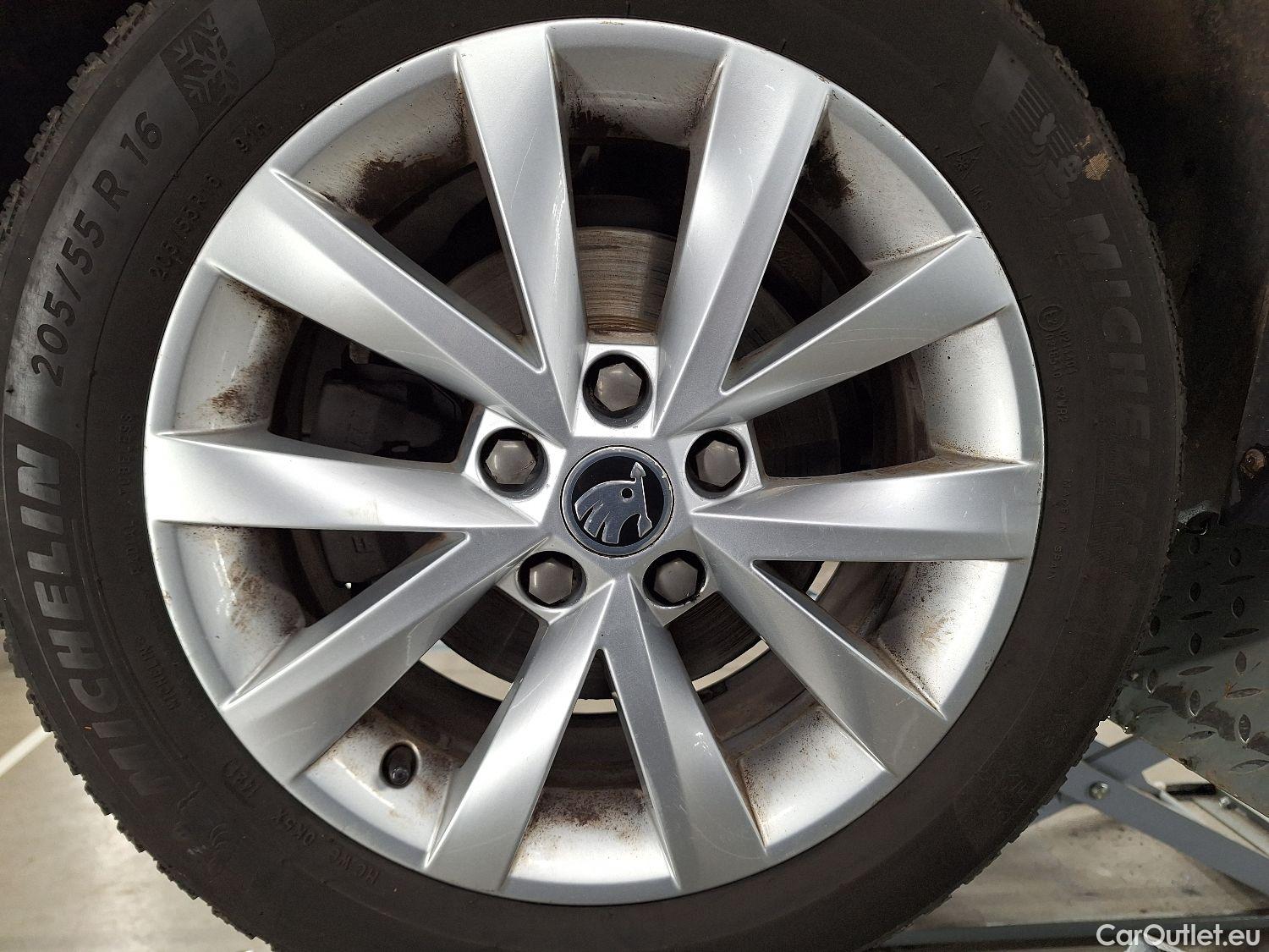  Skoda  Octavia Skoda,  Combi FL'16, Skoda  Combi 1.6 CRTDI GreenTec 85kW DSG7 A #13