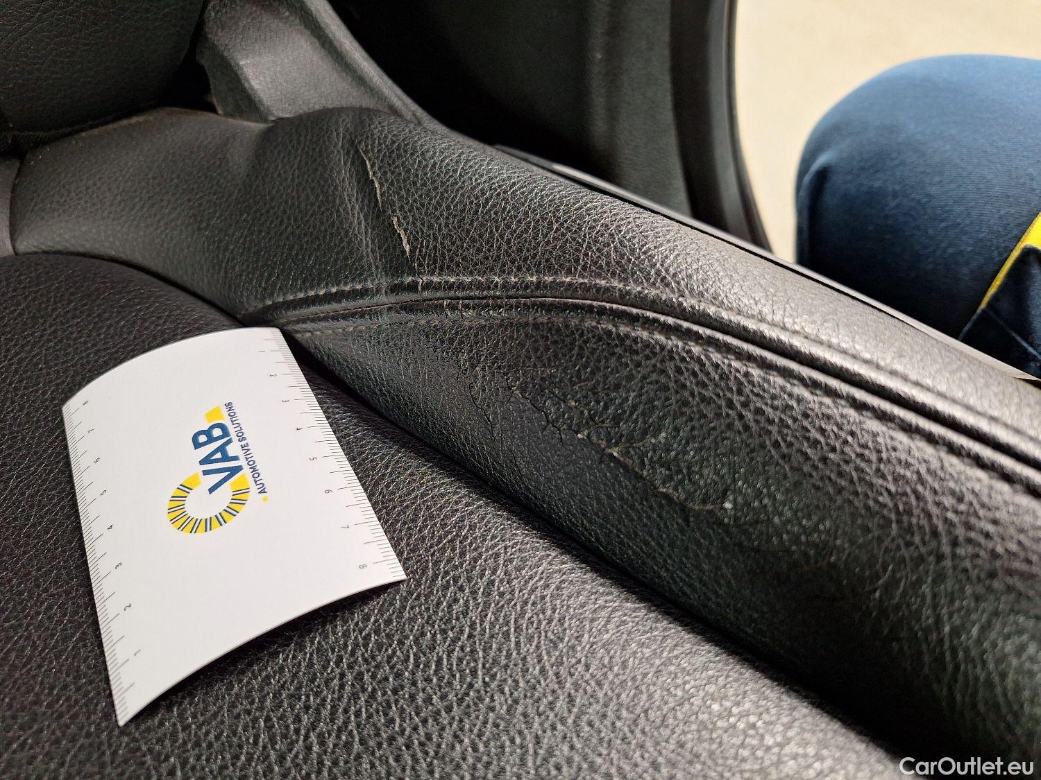  Bmw  X1 BMW,  FL'19, BMW  sDrive16dA (85 kW) 5d #37