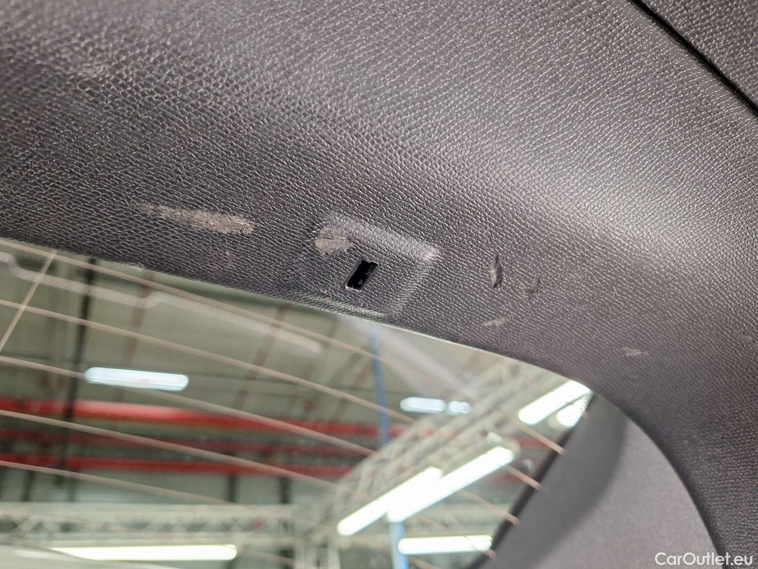  DS  DS7 DS,  CB '17, DS 7 Crossback 1.5 BlueHDi 130 Automatic So Chic 5 #74