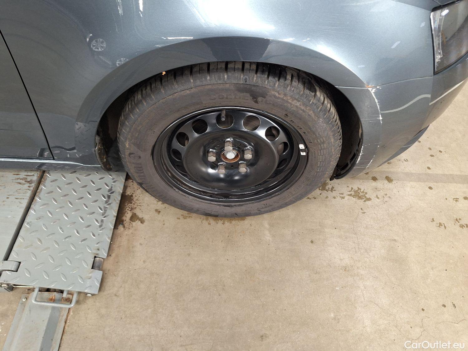  Skoda  Octavia Skoda,  Combi FL'16, Skoda  Combi 1.6 CRTDI GreenTec 85kW DSG7 A #101