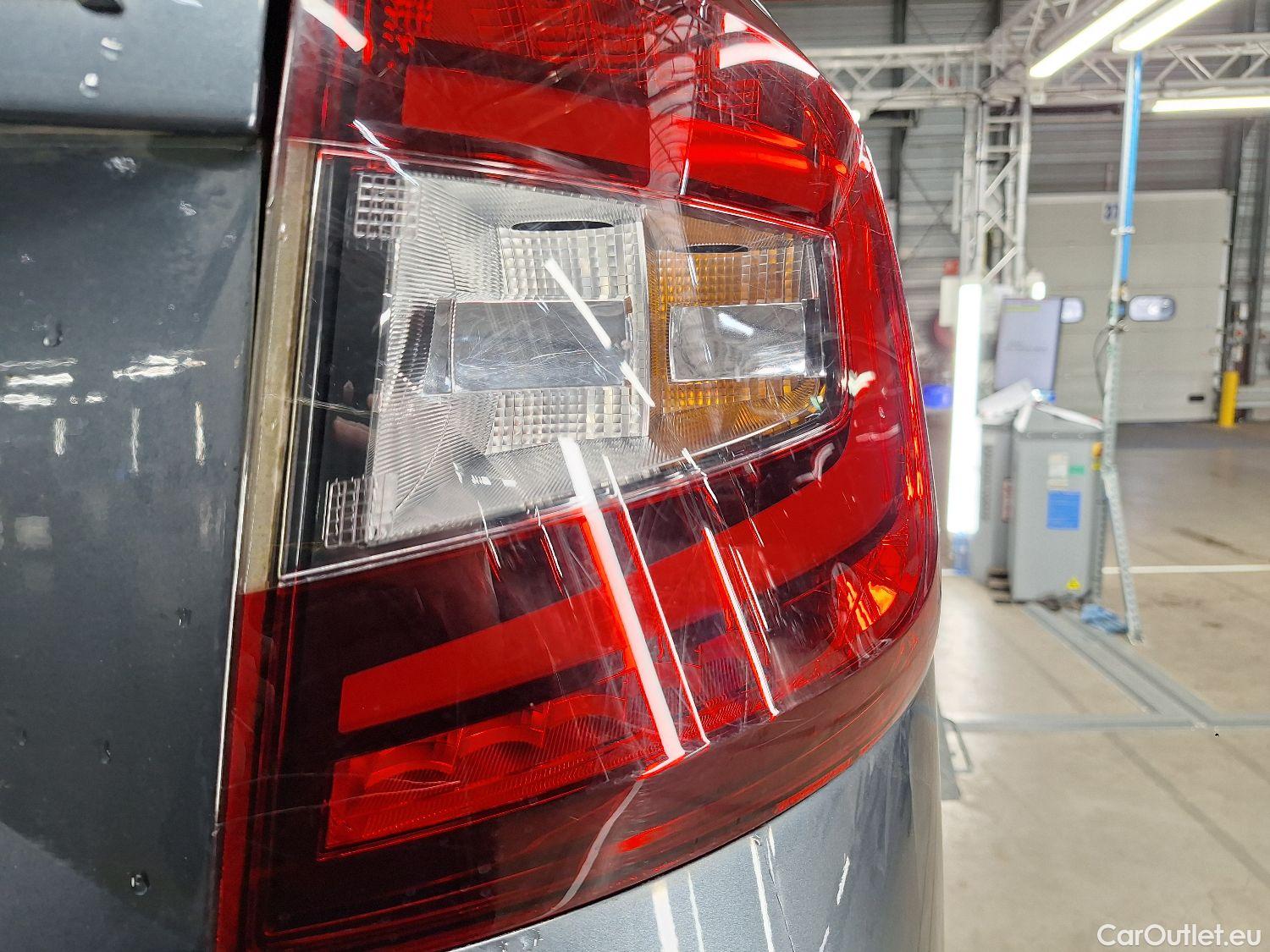  Skoda  Octavia Skoda,  Combi FL'16, Skoda  Combi 1.6 CRTDI GreenTec 85kW DSG7 A #60