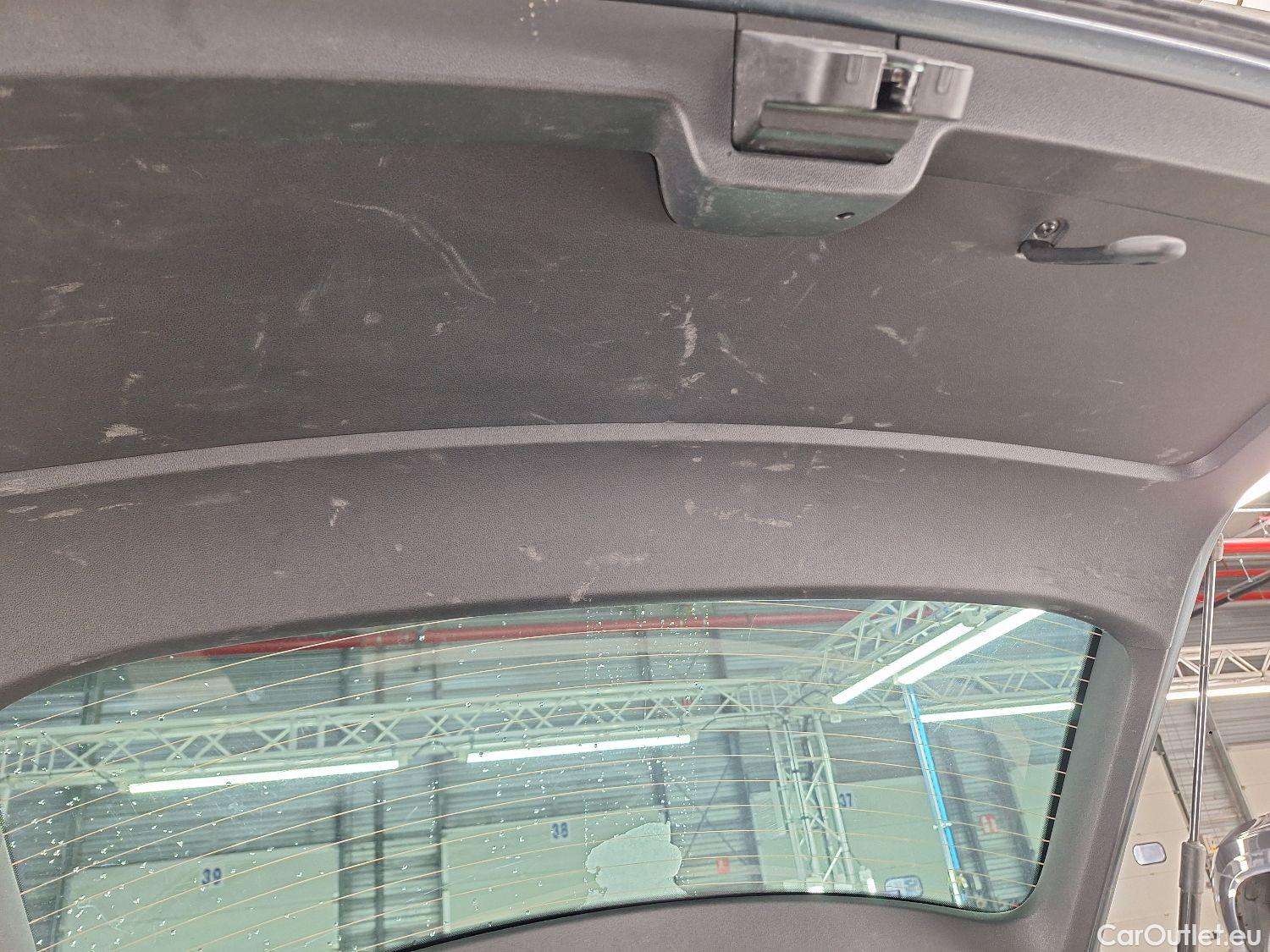  Skoda  Octavia Skoda,  Combi FL'16, Skoda  Combi 1.6 CRTDI GreenTec 85kW DSG7 A #70