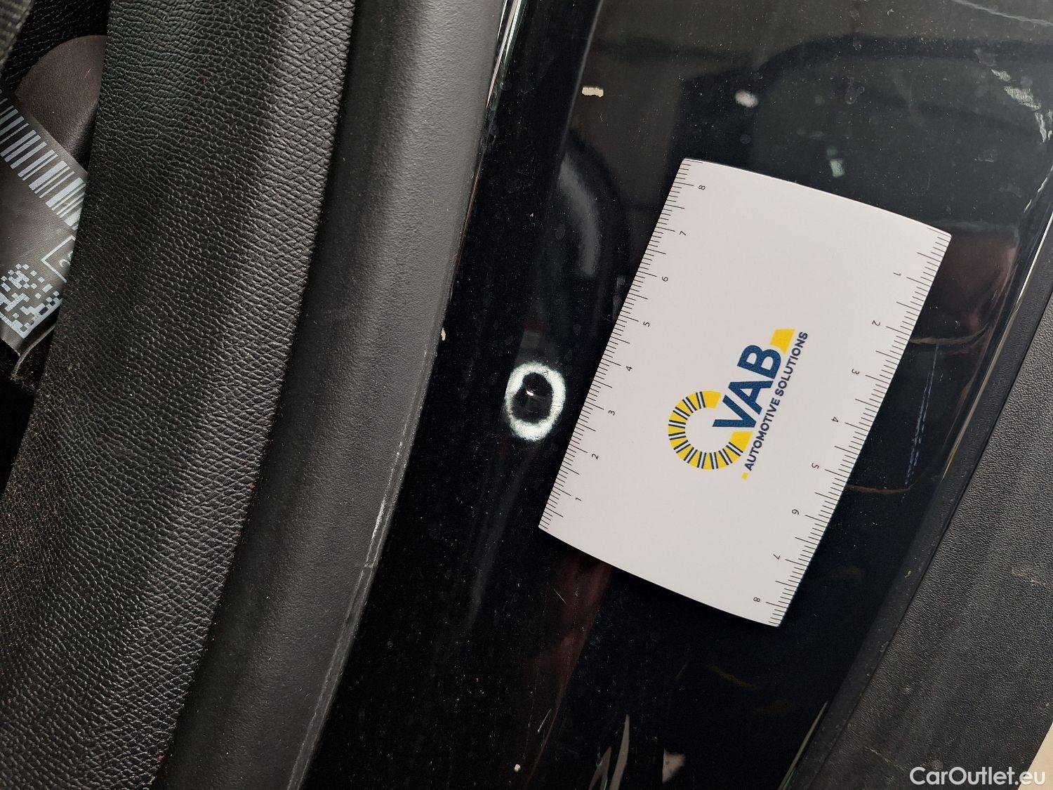  Peugeot  5008 Peugeot,  '16, Peugeot  1.5 BlueHDi 96kW S&S EAT8 Active 5d 7pl #60