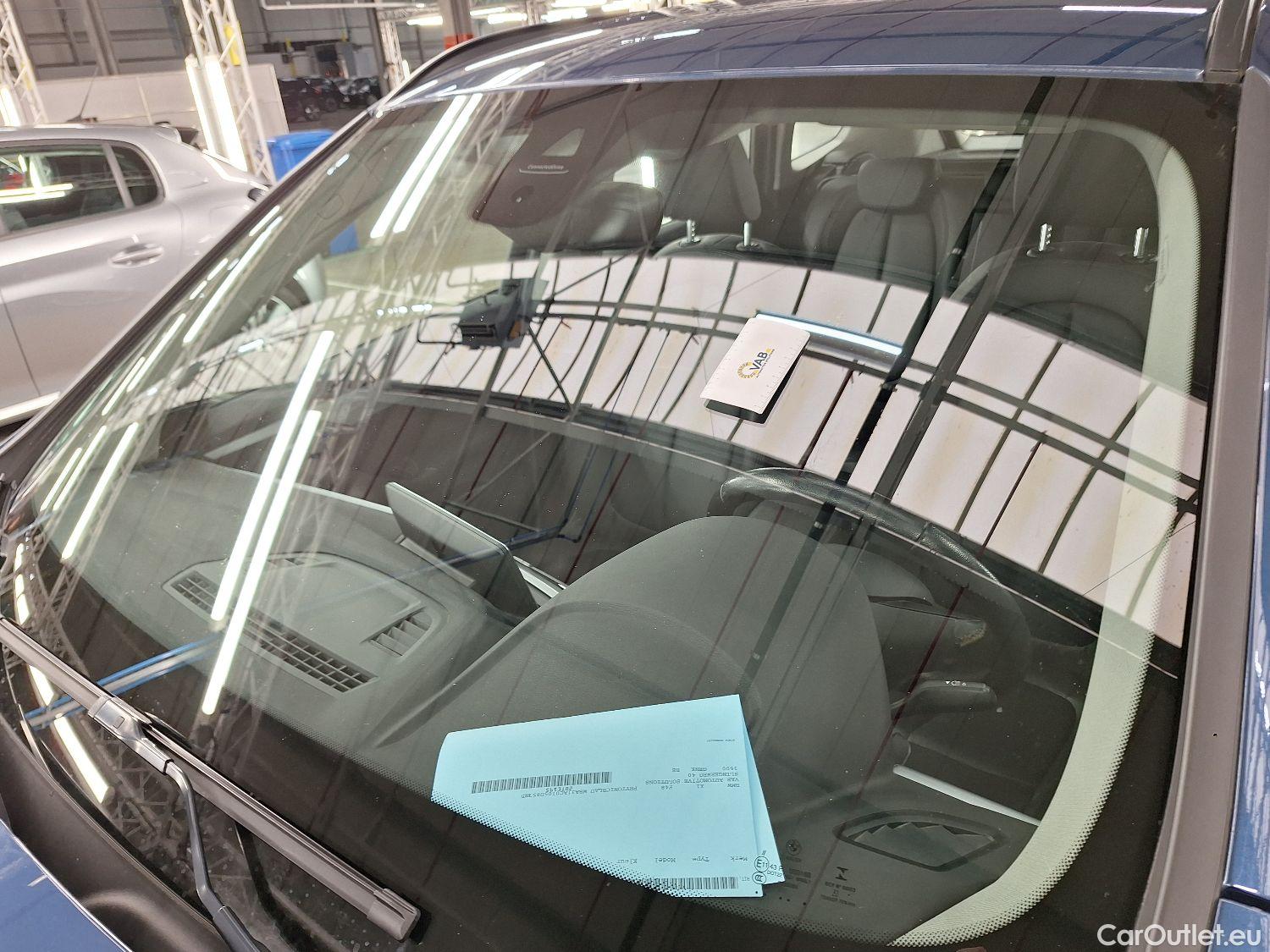  Bmw  X1 BMW,  FL'19, BMW  sDrive16dA (85 kW) 5d #54