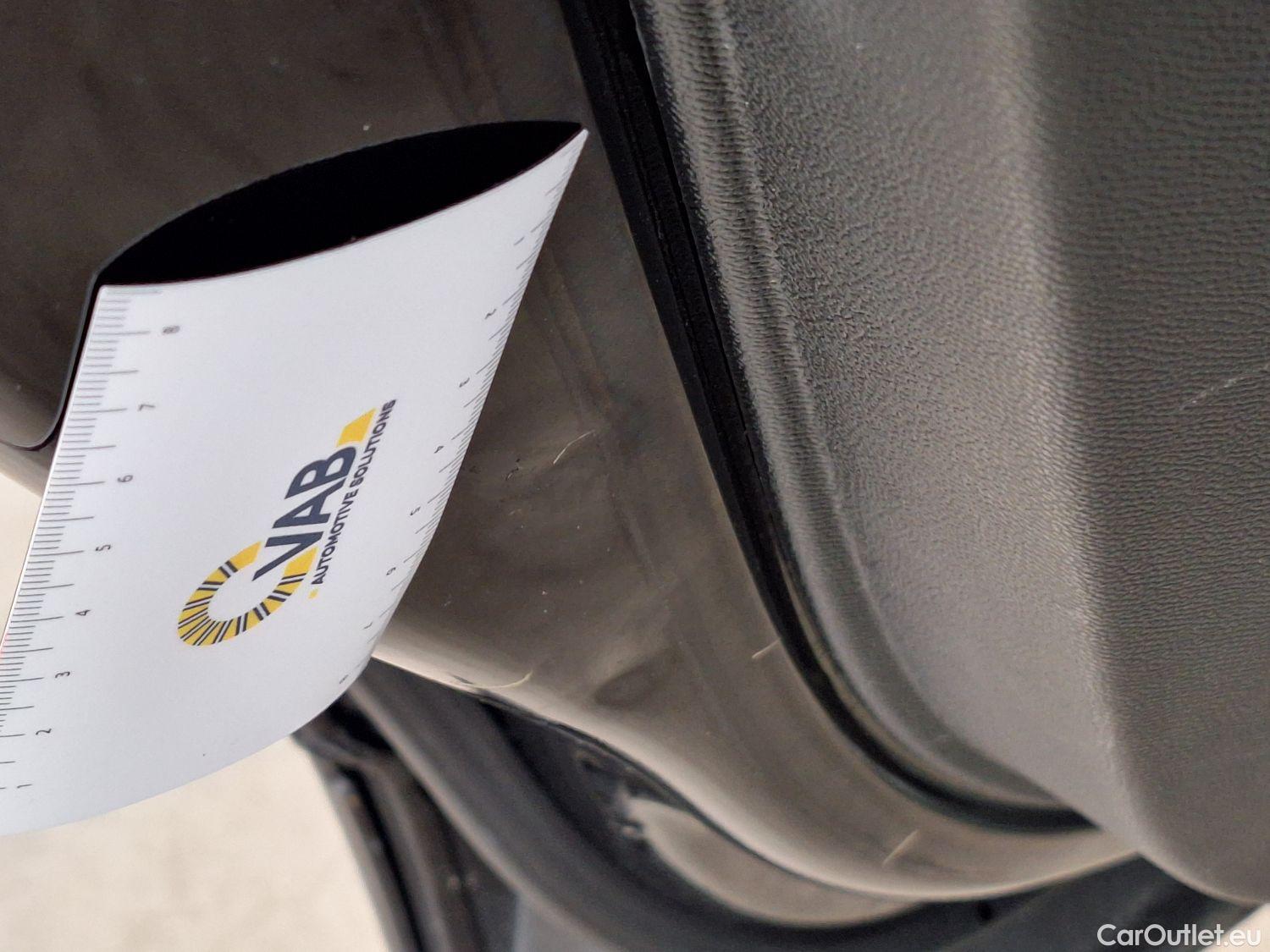  Peugeot  5008 Peugeot,  '16, Peugeot  1.5 BlueHDi 96kW S&S EAT8 Active 5d 7pl #57