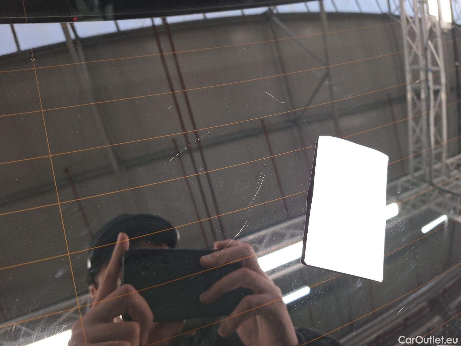  Audi  Q3 Audi,  '18, Audi  35 TDI S tronic S line Business Edition 5d #38