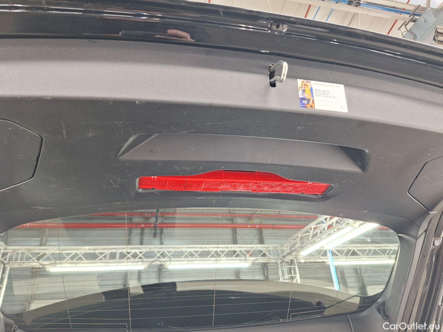  Bmw  Serie 1 BMW, 1-serie '19, BMW 1 Reeks Hatch 116dA (85 kW) 5d #28