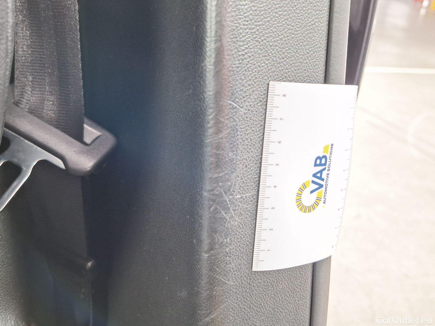  Alfa Romeo   STELVIO Alfa Romeo, '17, Alfa Romeo 2.0 200 Sprint AWD 5d #28