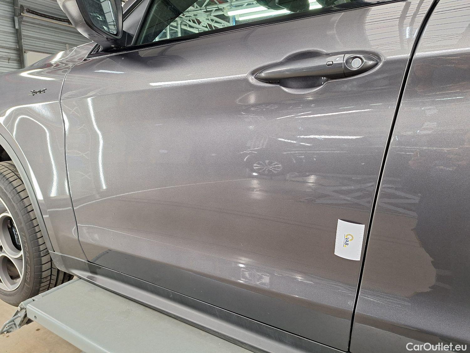  Alfa Romeo   STELVIO Alfa Romeo, '17, Alfa Romeo 2.0 200 Sprint AWD 5d #9