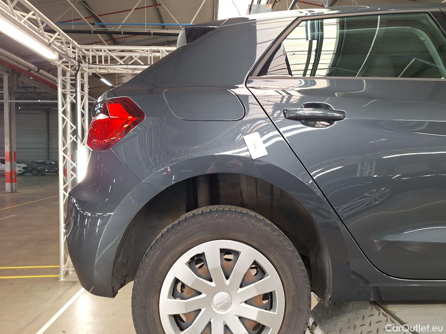  Audi  A1 Sportback Audi, A1 SB '18, Audi  1.0 30 TFSI 85kW S tronic 5d #17