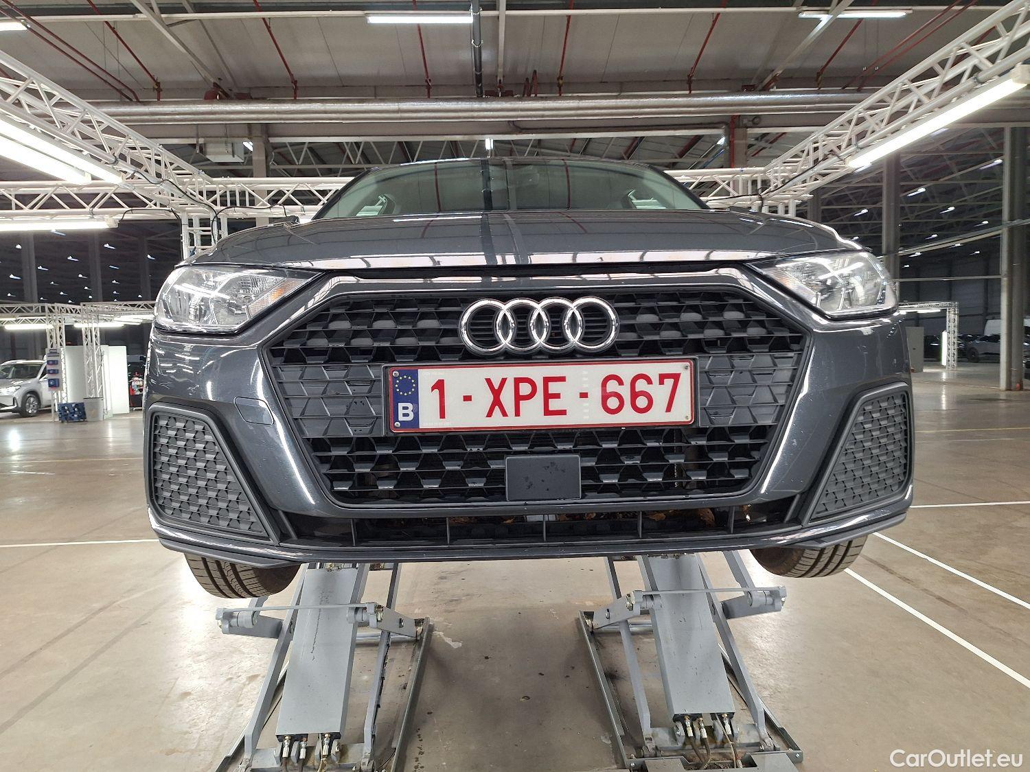  Audi  A1 Sportback Audi, A1 SB '18, Audi  1.0 30 TFSI 85kW S tronic 5d #3