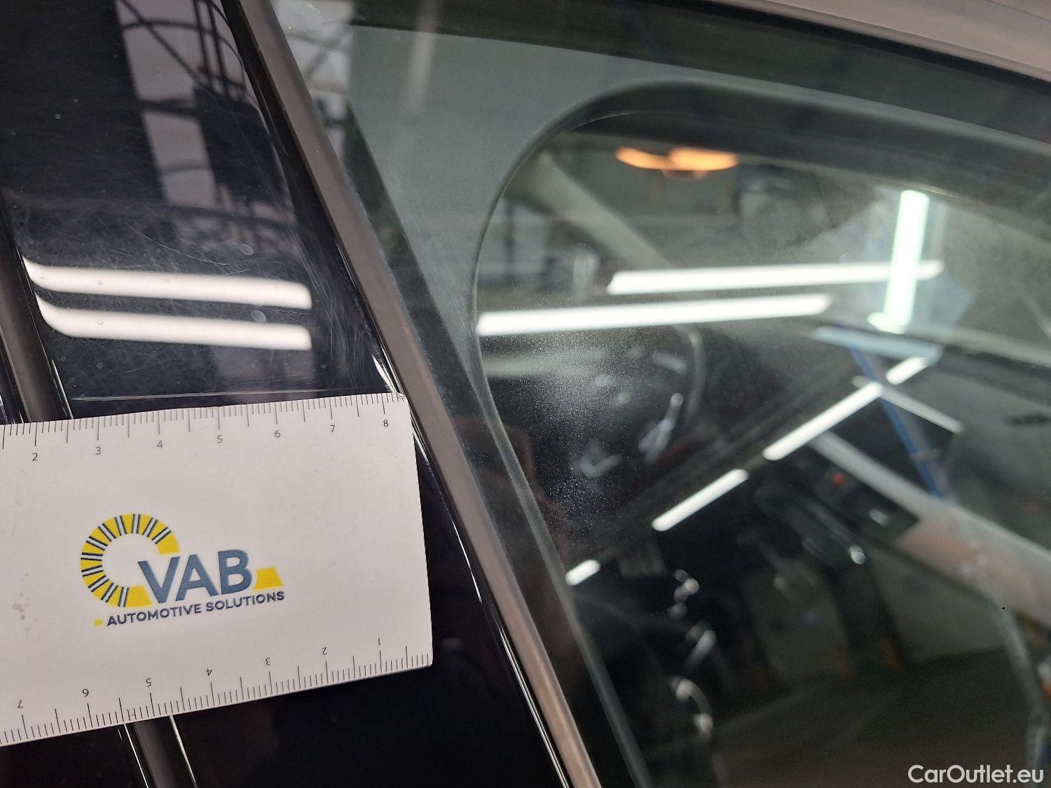  Bmw  X1 BMW,  FL'19, BMW  sDrive18dA (110 kW) 5d #40