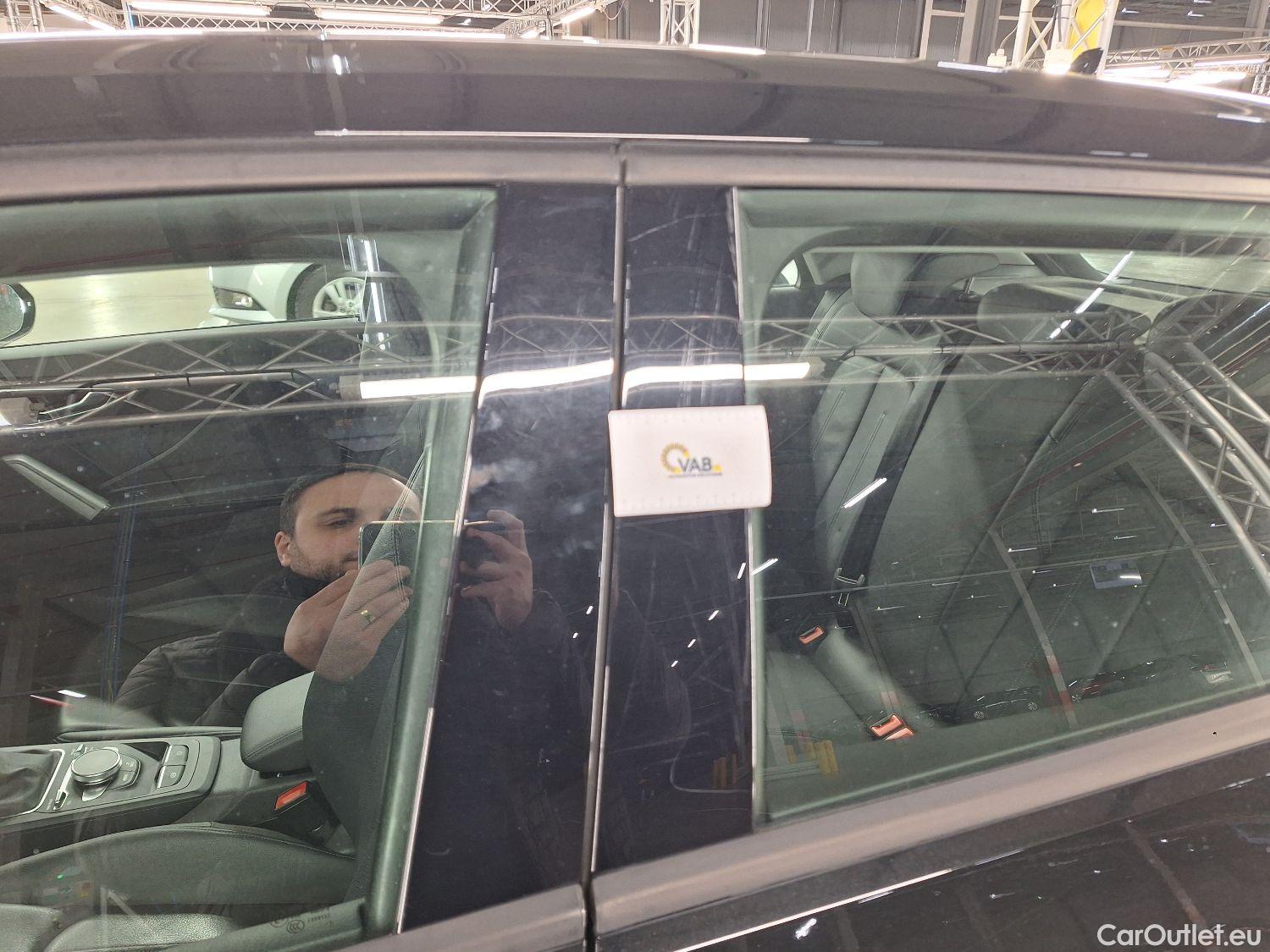  Audi  Q2 Audi,  FL'20, Audi  1.0 30 TFSI 81kW Attraction 5d #26