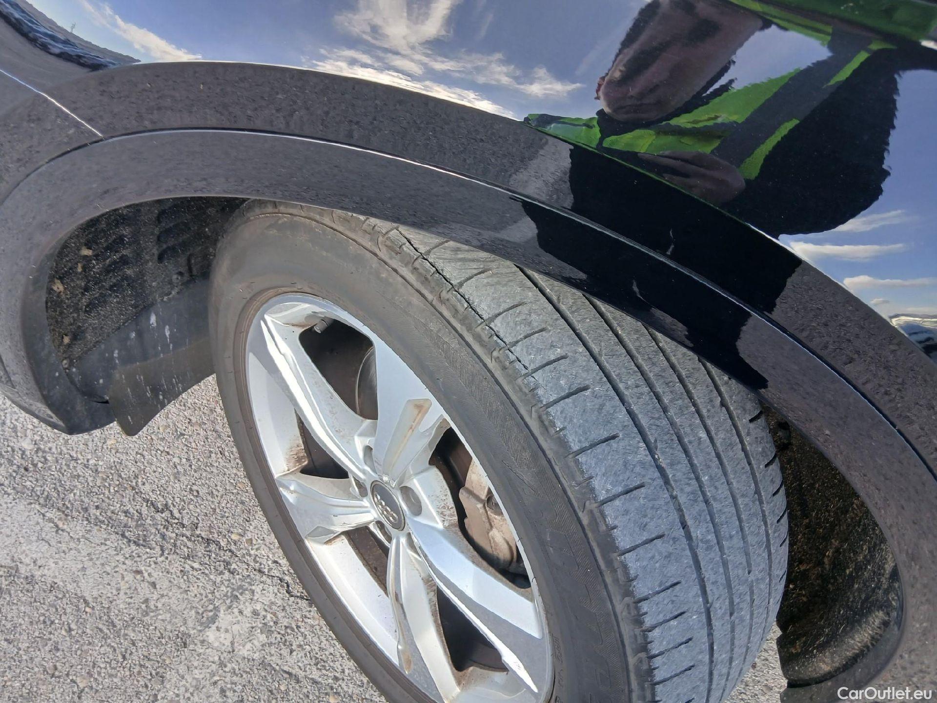  Audi  Q5 AUDI  / 2016 / 5P / todoterreno S line 40 TDI 140kW quattro S tronic #35