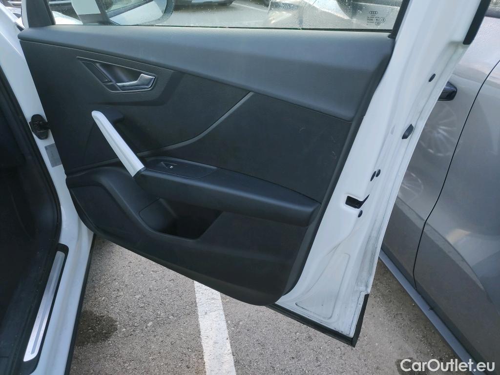  Audi  Q2 AUDI  / 2016 / 5P / todoterreno Design 30 TFSI 85kW (116CV) #7