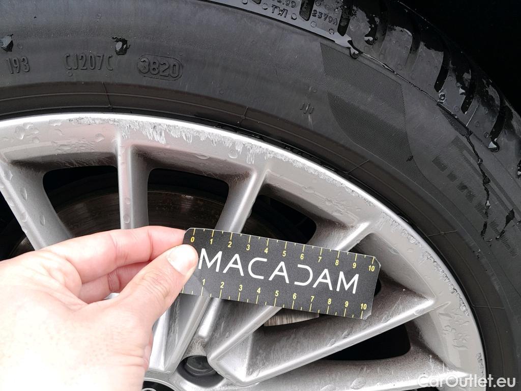  Audi  A3 AUDI  / 2020 / 5P / berlina con portón Sportback Advanced 35 TDI 110kW S tronic #10